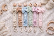 Personalisierter Schnullerclip mit Schleife, neutraler Boho Schnullerhalter, individueller Babyname Pacifier price