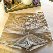 Amisu Damen Cargo-Shorts Beige Gr. 38Baumwolle Twill Knopf Taschen Wandern Damen-Shorts price