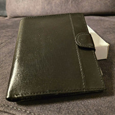 Leder Geldbörse schwarz Bifold faltbar mit Druckknopf & Kartenfächern Herren-Geldbörse price