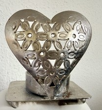 Dekorativer Teelicht - Kerzenhalter Metall silber Herz Kerzenständer Metallherz Kerzenhalter price
