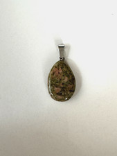 Natürlicher Unakit Kristall Anhänger Halskette grün rosa poliert Edelstein Swarovski Kolye price