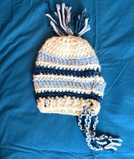 Handgehäkelte Alter 1-3 Jahre gestreifte Beanie Mütze mit Bommel & Schaf creme/blau Erkek Beresi price