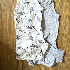 Poco Piano Baby Body Set 2-teilig Gr. 74/80 grau/weiß Tierdruck Langarm Baby-Body-Set price