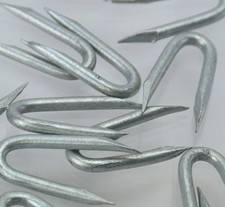 15 mm verzinkte Klammern U Nägel Drahtgeflecht Zaunpfosten Staple Wire price
