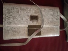 Elegante Handtasche Nischenhandtasche Abendtasche Clutch Cremfarben Clutch Tasche price