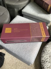 GHD Gold Haarglätter Styler Limited Edition Kirschrot Neu in OVP mit Geschenkset Hair Stylers price