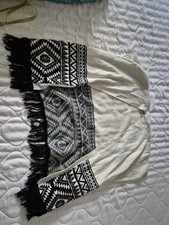 Mädchen  Strickjacke Überwurf Gr 140 Primark Weste Mädchen-Strickjacke price