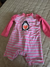 Marks and Spencer Baby UV-Schwimmanzug Einteiler 86 Langarm Pinguin Zip Baby-Badeanzug price