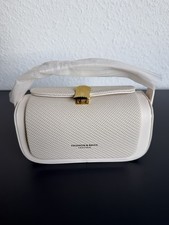 White Textured Top Handle Clutch Handbag Gold Turn Lock Evening Shoulder Bag Evening Tasche price