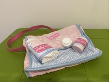 Baby Coralie Wickeltasche mit Windel, Puder und Creme - Spielzeug Baby-Puder price
