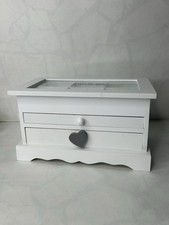 Schmuckkästchen / Jewelry Box Jewelry Boxes price