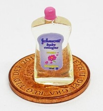 Puppenhaus Kunststoff Flasche mit Einem Baby Cologne Label Tumdee 1:12 Kinder Baby-Cologne price