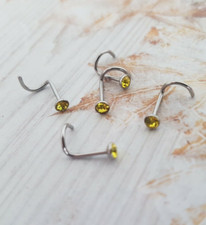 20g 0.8mm Sacacorchos Nariz Perno Acero Inoxidable 3mm Cristal Estrás AMARILLO Nose Stud price