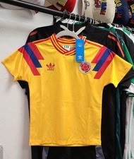 Conjunto Niño Colombia Amarilla Retro 1990 - Colombia Jersey CONJUNTO Pantalones Cortos y Jersey Jersey de niño price