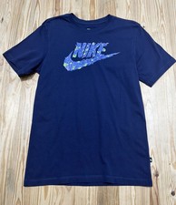 Camiseta para hombre Nike Futura Logo Fantasy azul ennegrecido talla S DR7988 498 Fantasy Wear de hombre price