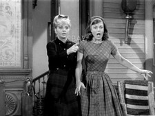 Foto: Jeannine Riley y Pat Woodell - Enagua Junction Petticoat price
