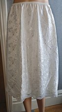 Falda midi vintage años 90 crema brillante rosa debajo de la enagua Reino Unido 8-10 ribete de encaje Petticoat price