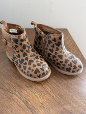 Botines con corazón de leopardo para niñas talla 7c marrón/negro 🤎 ¡Listos para el día! Patucos de niña price
