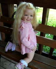 Bonita niña bebé renacido muñeca de 28 pulgadas cabello suave enraizado coleccionar hágalo usted mismo juguete regalos Bebé Mevlut Outfit price