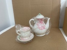 Nuevo Juego de Mini Tetera, Taza y Platillo TEA FOR ONE Fine China Diseño Floral Ditsy Tea/ Teapot Sets price