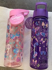 Giggle Libre de BPA 750 ml 2 Botellas de Agua con Pajita y Tapa Mariposa Púrpura Nuevo con Etiquetas Agua Biberón price