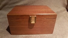 Caja de almacenamiento de piezas de ajedrez Chess price