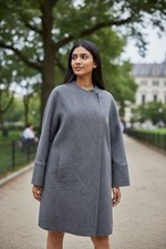Abrigo de mujer gris claro, corte de moda capota tira de botones talla 38 Abrigo de mujer price