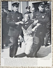 LA REVOLUCIÓN FEMINISTA MIEMBROS DEL MOVIMIENTO DE LIBERACIÓN DE LA MUJER ARRESTADOS POR LA POLICÍA DE Nueva York Press- Publishing Derecho price