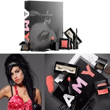 Illamasqua Frankly Amy Winehouse Edición Limitada Juego de Maquillaje 6 Piezas + Folleto False Eyelash Productos price