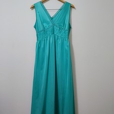 Vestido de noche vintage azul aguamarina de nailon + encaje y bordado floral para mujer mediano Nightgown y Robe de mujer price