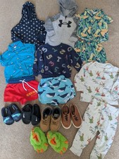 Paquete de ropa y zapatos de bebé 6-18 meses, Next, Old Navy, Under Armour, ¡algunos nuevos! Set de ropa para bebé price