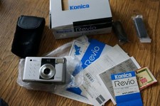 Cámara digital Konica Revio sin usar lista para comenzar con accesorios Digital Cámara Accesorios price