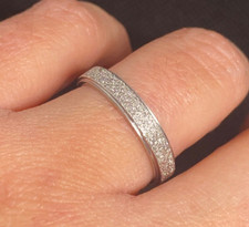 ANILLO BANDA TITANIO CON ACABADO TEXTURA DIAMANTE - FRANQUEO CON SEGUIMIENTO GRATUITO Diamond Eternity Anillo price
