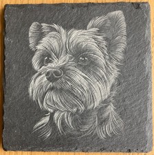 MONTAÑA RUSA DE PIZARRA GRABADA - YORKSHIRE TERRIER [DISEÑO 1] Coaster price