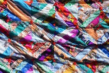 Edredón/almohadilla bebé casera en colores brillantes y tejidos mixtos Edredón para bebé price