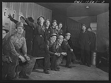 Foto: Refinería Phillips. Borger, Texas. Trabajadores' vestuario Taquillas para trabajadores price