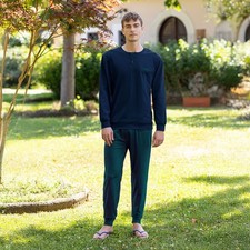 Pijama De Hombre Cuello Serafino De Algodón Ligero Irge MIL2653 Pijama de hombre price