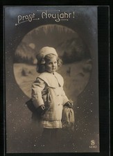 Foto postal L.J. & F.F. Nº 4236 /1: niña en abrigo de invierno 1910 Abrigo de niña price