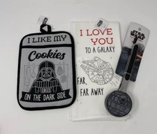 Juego de Toalla de Cocina Disney Star Wars, Guante de Horno y Pinzas de Silicona Estrella de la Muerte Cocina Textil Set price