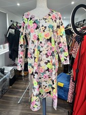 Vestido floral de gasa estilo abaya, con tejido ligero y manga larga. Abaya price