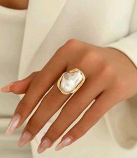 Bague Baroque Dorée Réglable avec Perle ✨ Bijou Vintage Chic Femme Perle bague price
