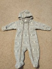Combinaison/salopette d'extérieur tout-en-un H&M 3-6 mois/taille 68 euros Bébé Overalls price