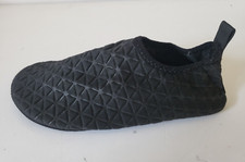 Chaussons d'eau noirs talon plat Taille 36/37 Chaussons & sandales femme price