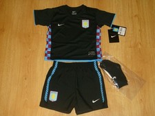 Aston Villa Baby Soccer Kit Nike noir maillot de football short chaussettes NEUF Chaussettes ensemble garçon price