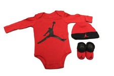 Jordan Ensemble Bébé Garçon 3 Pièces Cap Chaussettes Body Rouge Noir 0 - 6 Mois Chaussettes ensemble garçon price