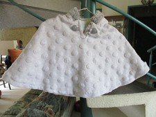 Poncho Blanc avec capuche Taille 12/18Mois Marque OBAIBI Fille occasion Poncho fille price