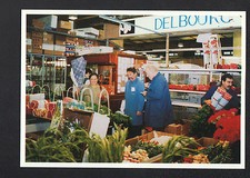 CHEVILLY-LARUE (94) HALLES de RUNGIS , FRUITS LEGUMES devant STAND DELBOURG 1990 Hall Stand price