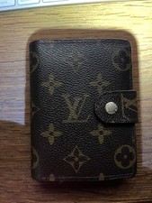 Portefeuille LV Très bon état Portefeuille femme price