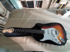 guitare électrique gaucher avec ampli idéal pour débutant Électrique Guitars price