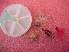 FT2 Misc lot fly fishing flies jig hook rotating container holds fishing lures Fishing crochet (Jig) price